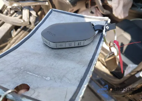 2025 Kia K5 Gt-Line из США, поврежденный, VIN KNAG64J78S5290099